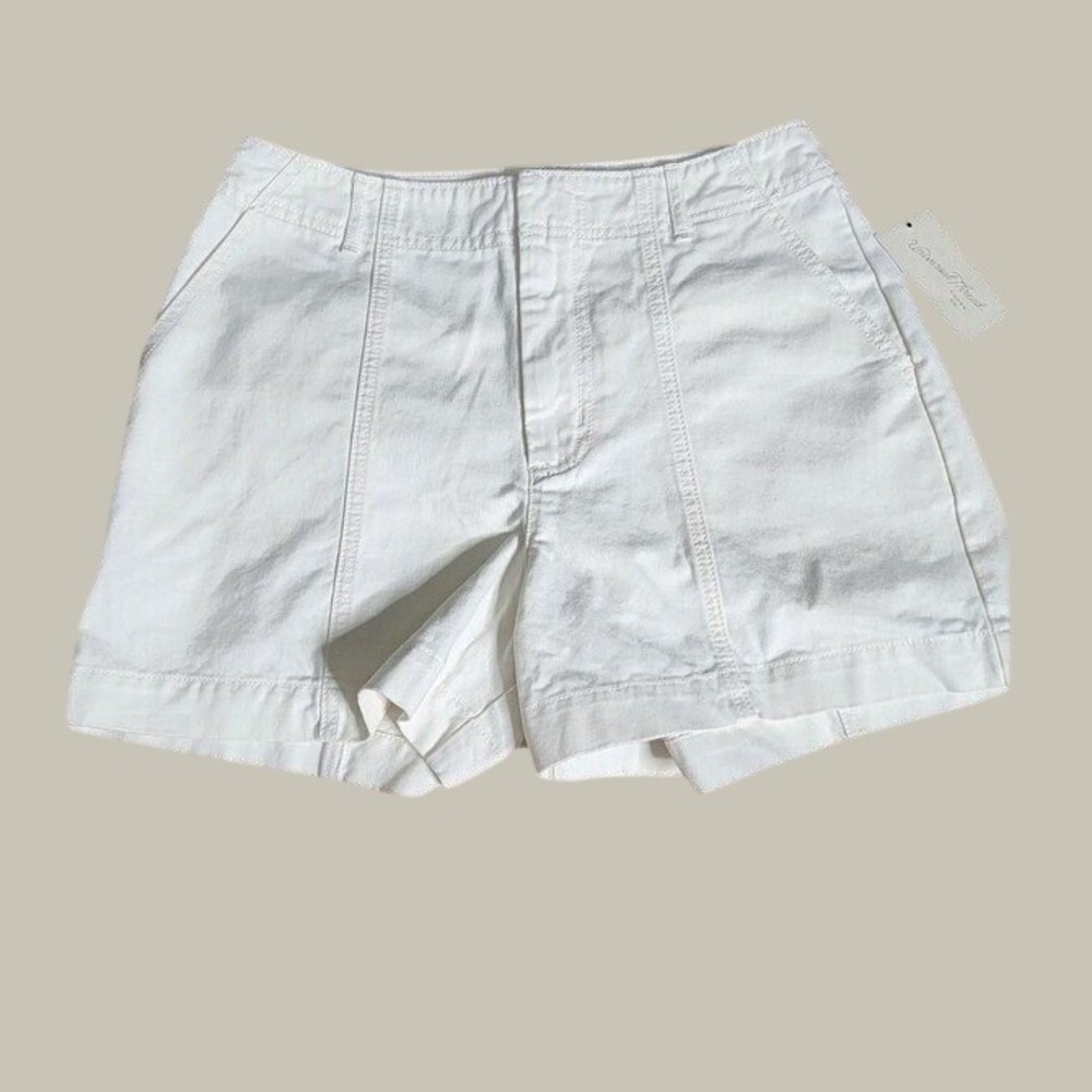 Cream High Rise Cotton Shorts 6 Stretch Flat Front Universal Thread 3.5 inch